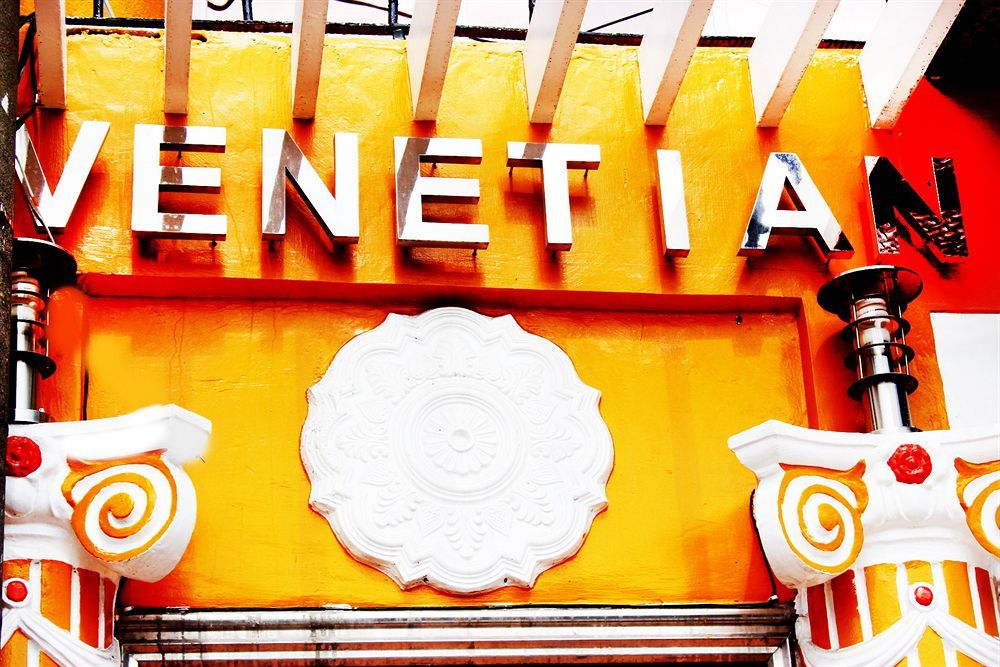 Manila Venetian Hotel Екстериор снимка